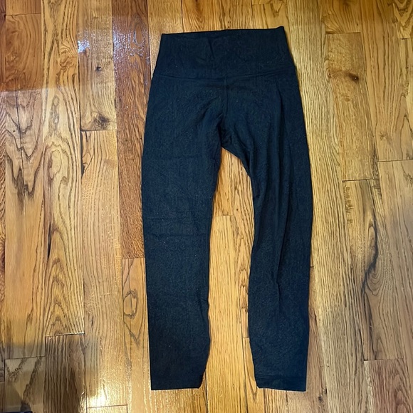 Lululemon size 6 leggings 25” dark green - Picture 1 of 3